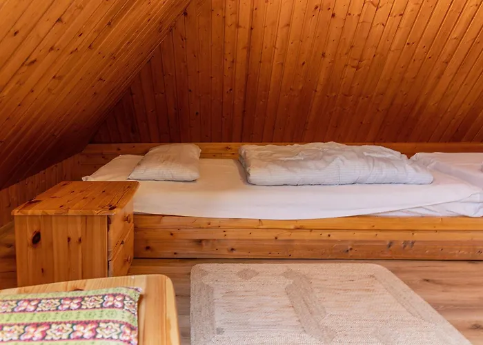 50192 Haus Irene Og Apartman *